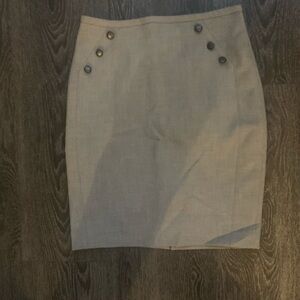Taupe-gray pencil skirt 
White House black market size 0